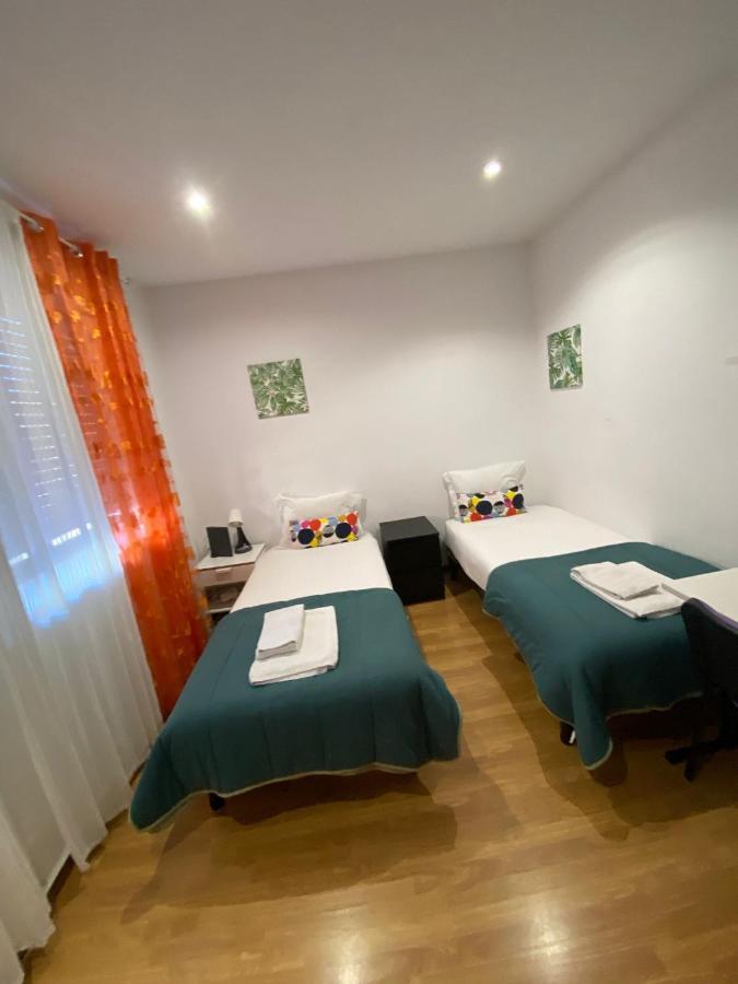 Éden Apartamento Appartamento OOporto Esterno foto